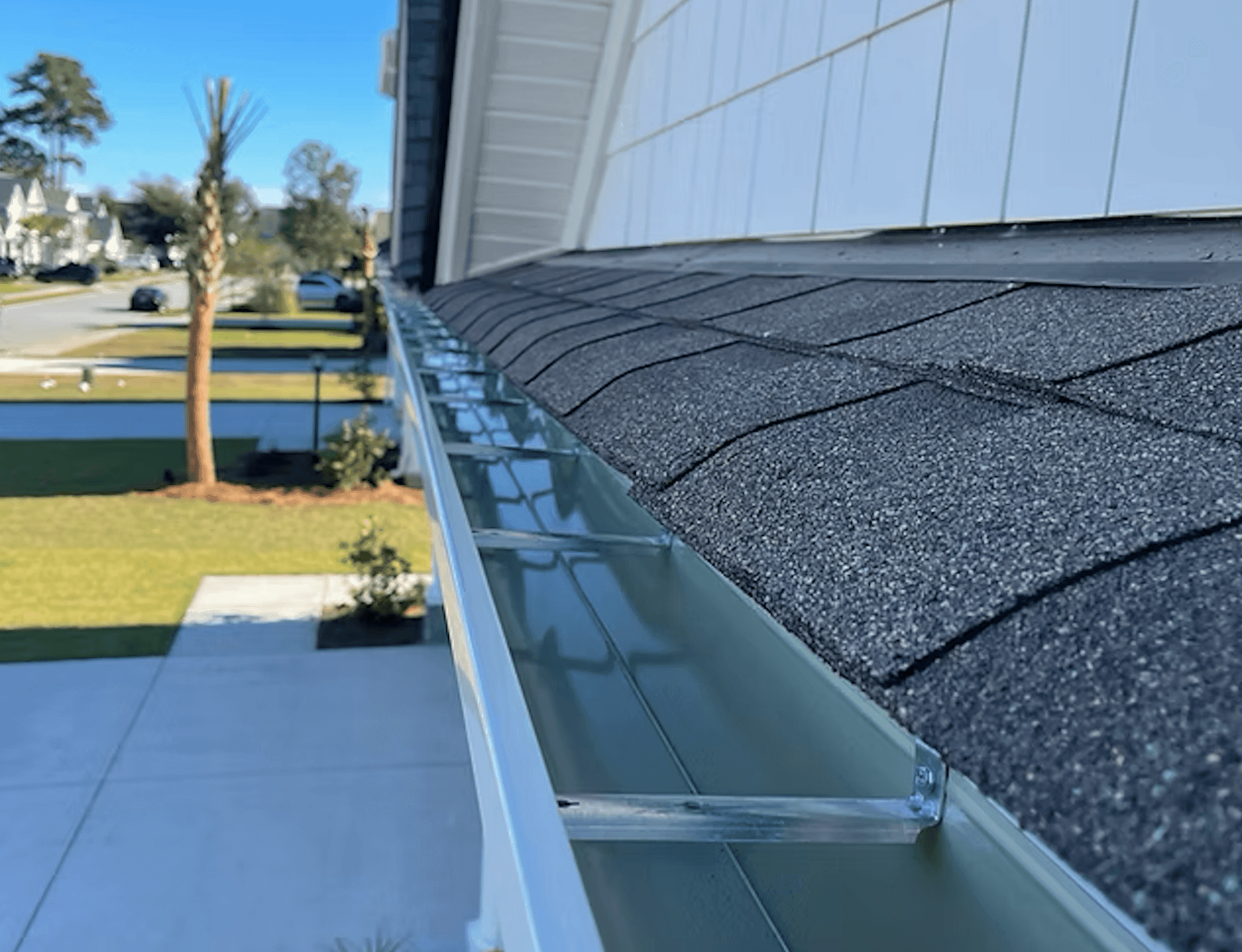 Gutter on home